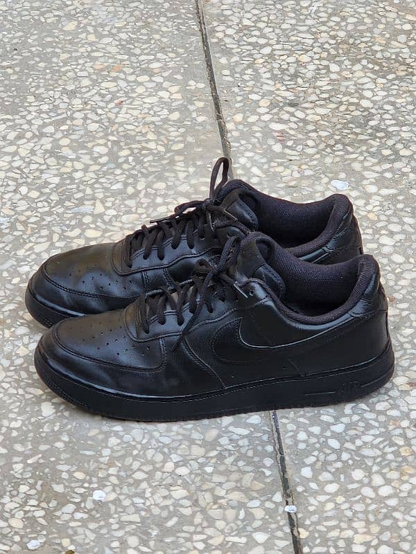 Nike Air Force 1 Black Sneakers 4