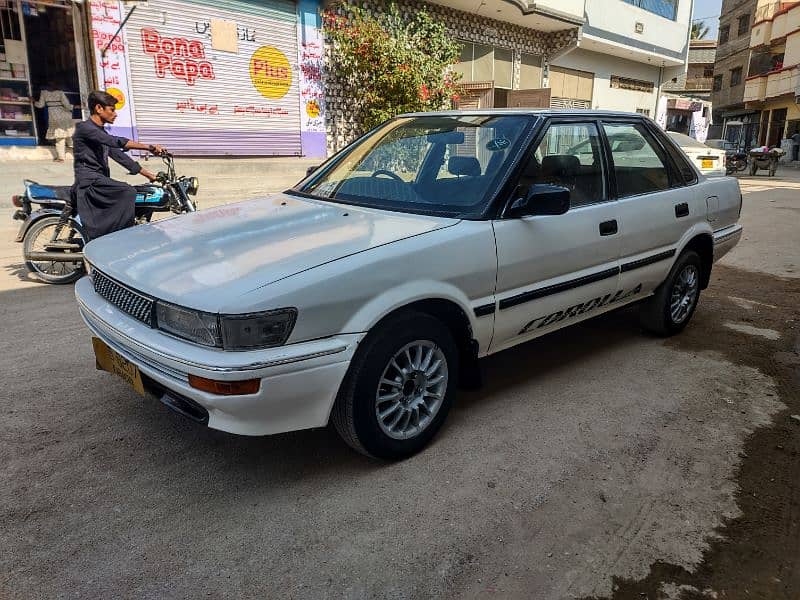 Toyota corolla 88 model 1991 dubai import ingine neat and clean car 8