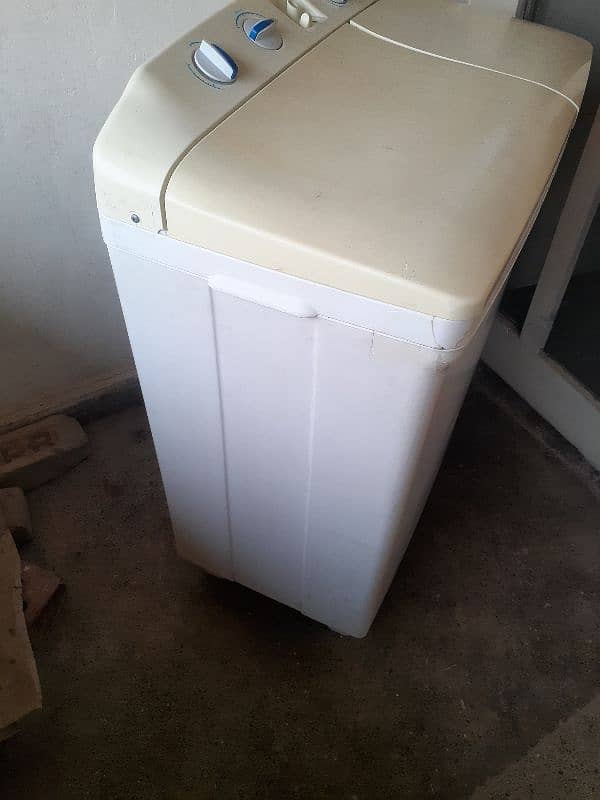 Dawlance Washing machine & Dryer (DW 5200) 10