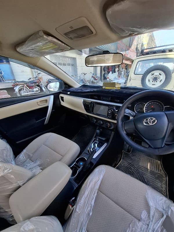 Toyota Corolla Altis 2017 12