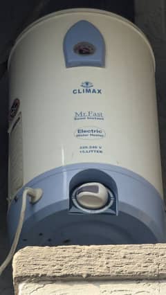 Climax 15L electric geyser