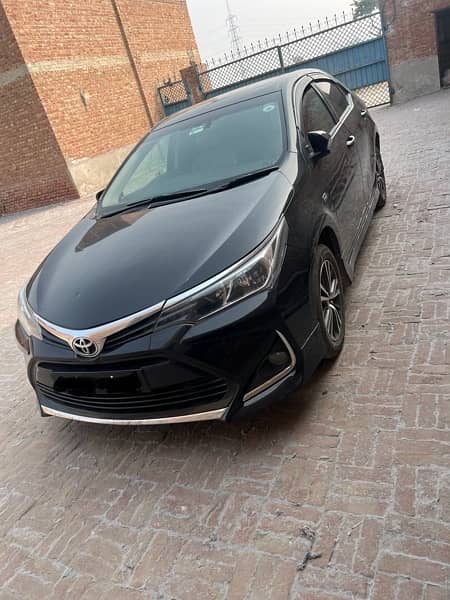 Toyota Altis Grande 2017 0