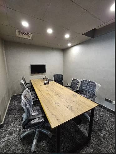 Hot Deal : 2000 Sqft State Of The Art, Ultra Modern Furnished Office In Prime Location Of Gulshan / Johar At Low Rent. 1