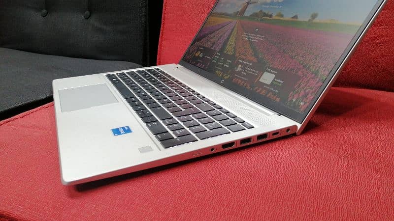 Hp  i5 12 gen 2