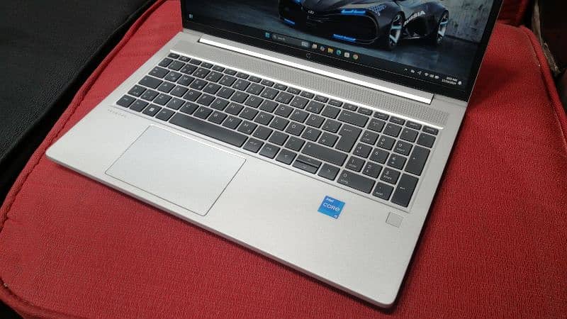 Hp  i5 12 gen 5