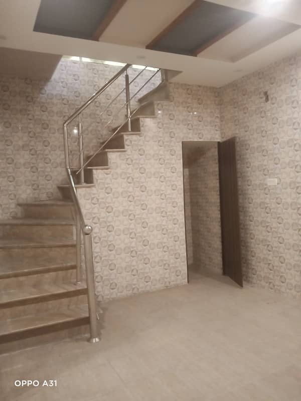 5 Marla Beautiful Double Storey House Urgent For Sale In Sabzazar 33