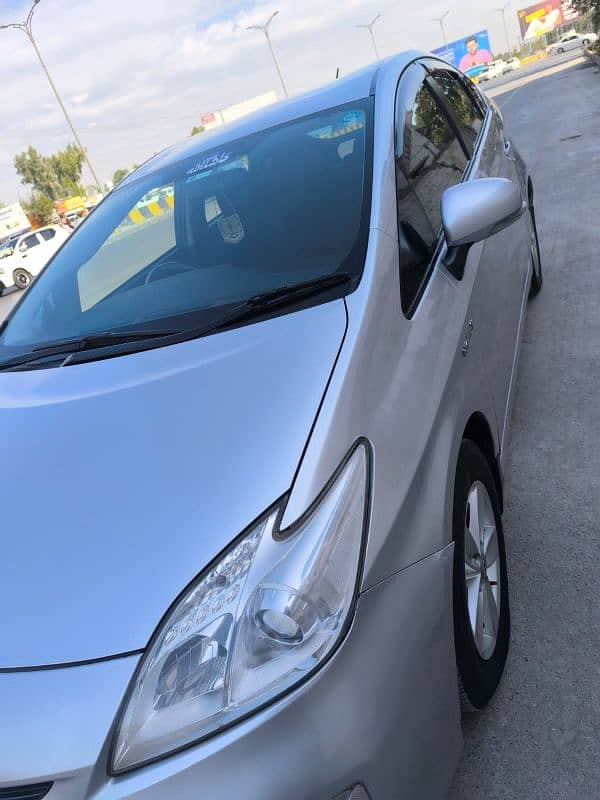 Toyota Prius 2013 10