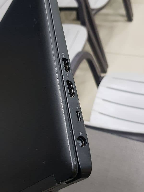 Dell Latitude 5280 ( Touch ) 4