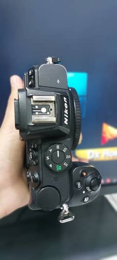 Nikon z5 With Original battrey