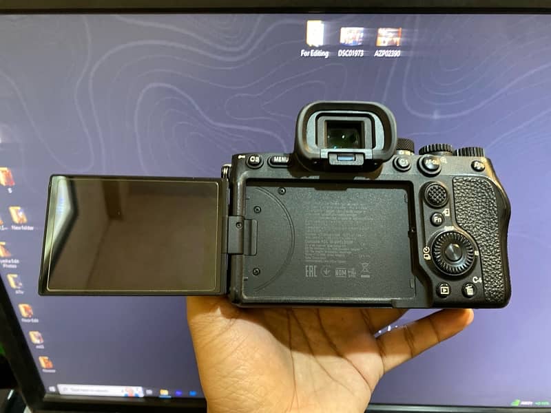 Sony A7iv Body 3