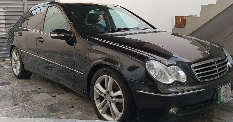 Mercedes C Class 2012 3