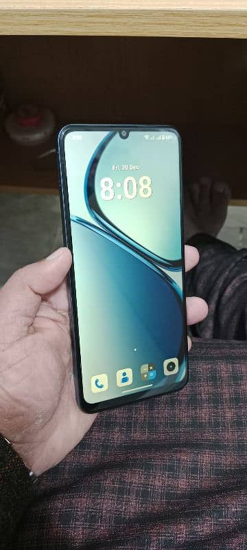 Realme C63 5