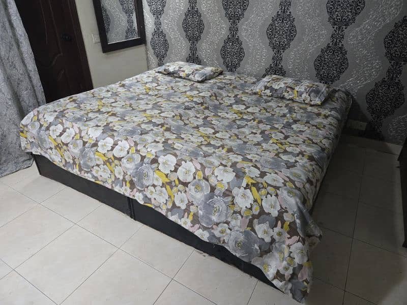 King Size Dauble Bed 0