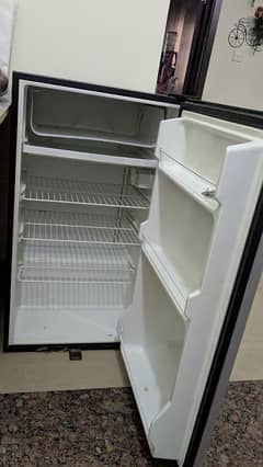 Mini Haier Fridge room