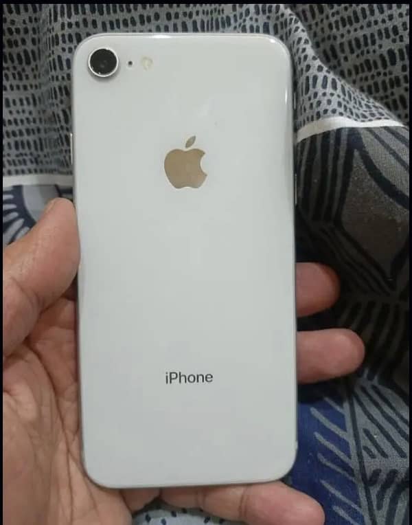 iPhone 8 non pta 1