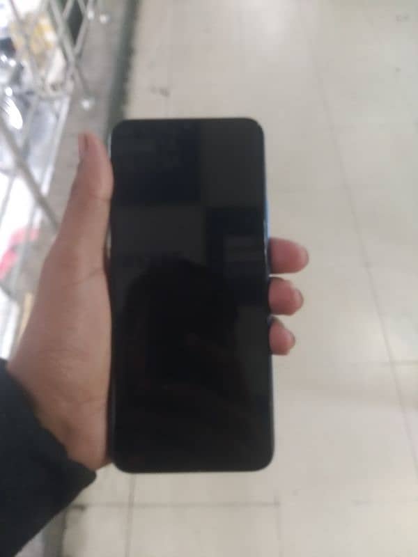 infinix Hot 11 play 4/64 PTA good condition 1