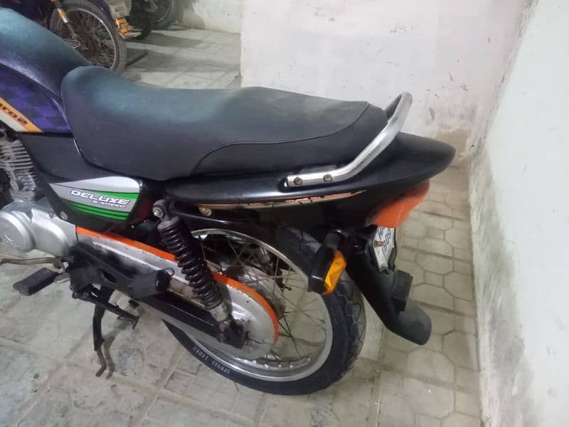 VIP BIKE HN , 5 GHAIR HN , DISC BREAK HN , MODEL 2012, HYDERABAD NO HN 3