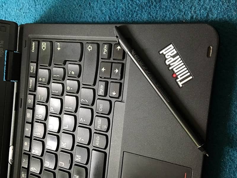 LENOVO THINKPAD LAPTOP 1