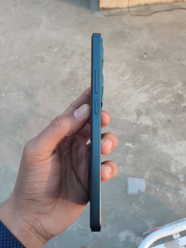 Oppo Reno 11f 6