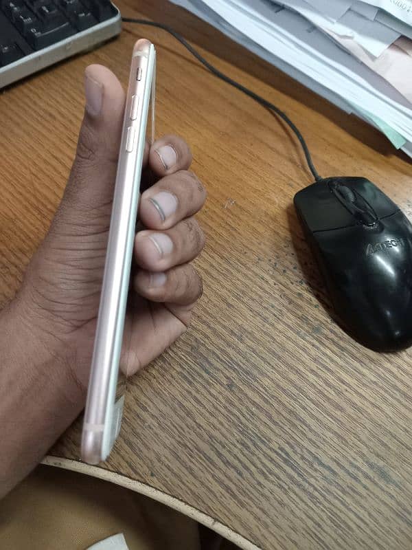 Iphone 8 plus 9.5/10 Condition LLA Model Non PTA 1