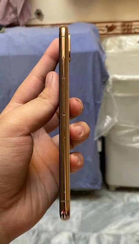 Full Box iphone Xs max Dual Physical PTA Approved 3