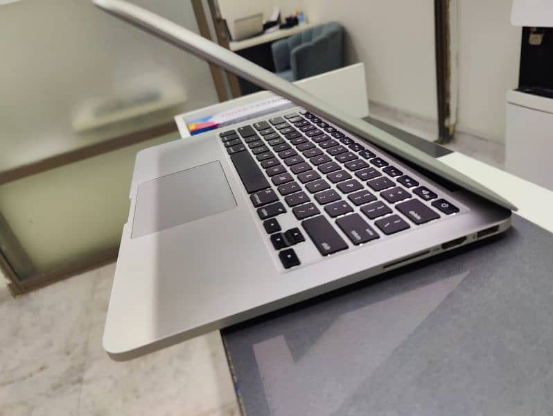 macbook pro 2015 13 inch core i5 2