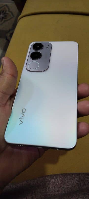 vivo y19s 9