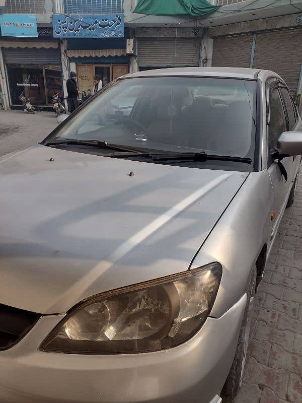 Honda Civic EXi 2004 4