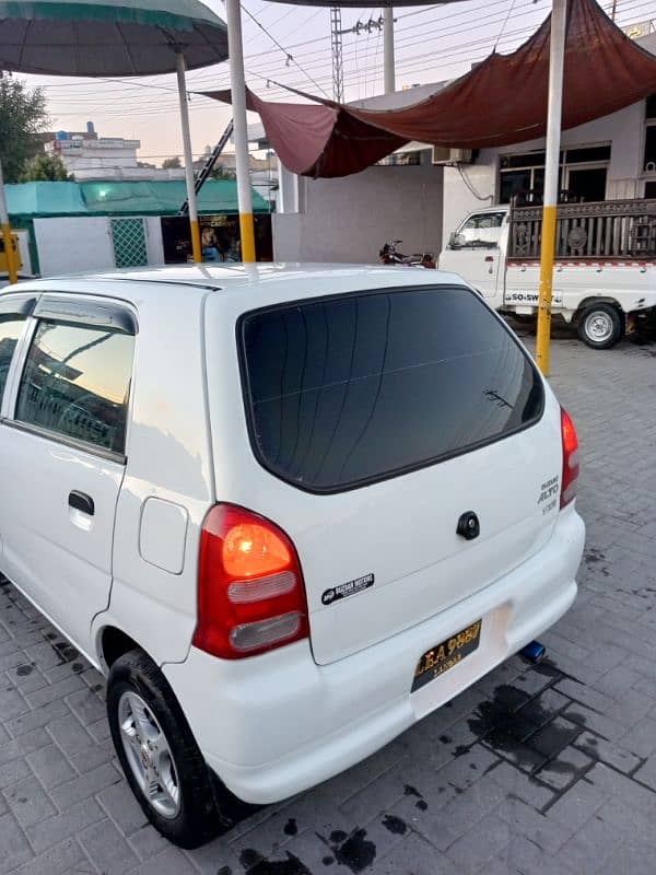 Suzuki Alto 2006, bumper to bumper genuine,AC, CNG,2nd owner 19