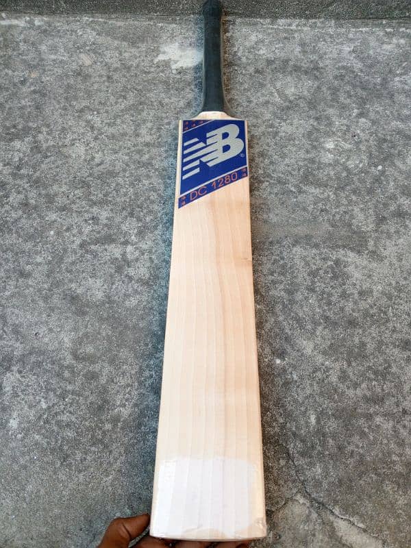 English Willow Cricket Bat 0