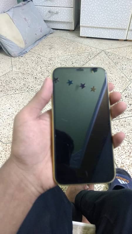 iPhone 11 64 gb non pta jv 10/9.5 condition with charger 5