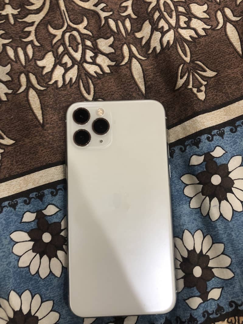 Apple iPhone 11 Pro 0