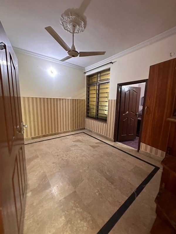 2 bedroom beautiful upper portion available for rent 3