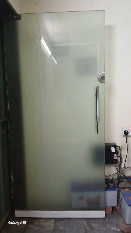 Office mirror door with lock machine 0