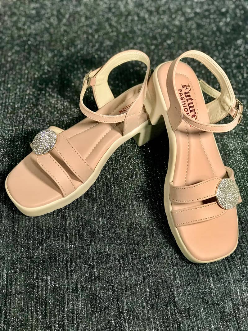 Sandals / Women footwear / All types sanadals , heels Available 1