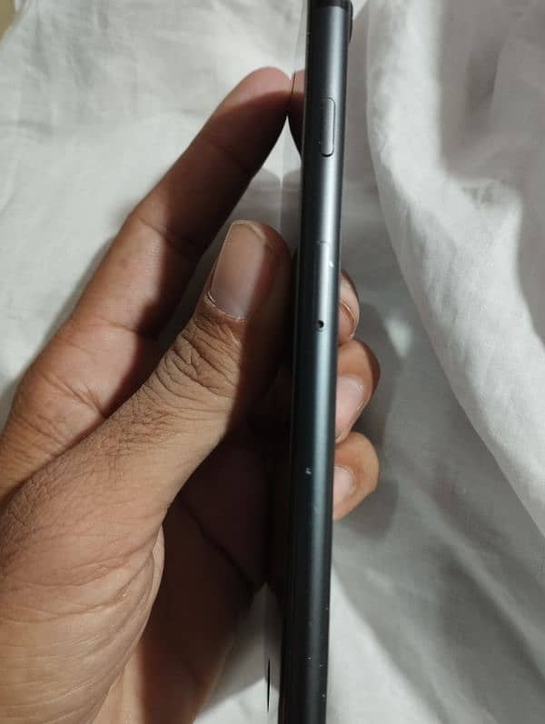 Iphone 8plus 64 gb PTA BLOCKED 3