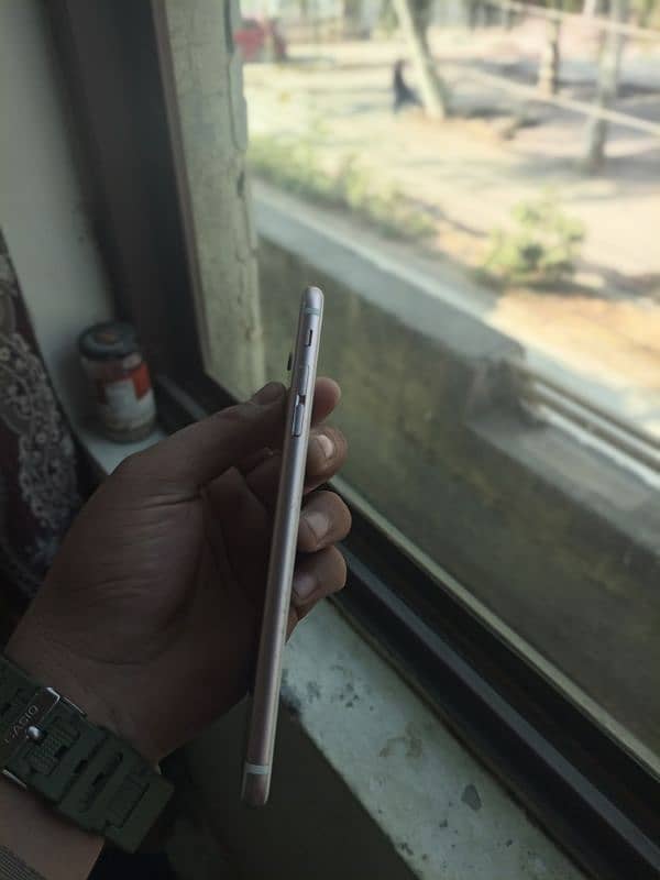 IPHONE 6 S PLUS pta approved 3