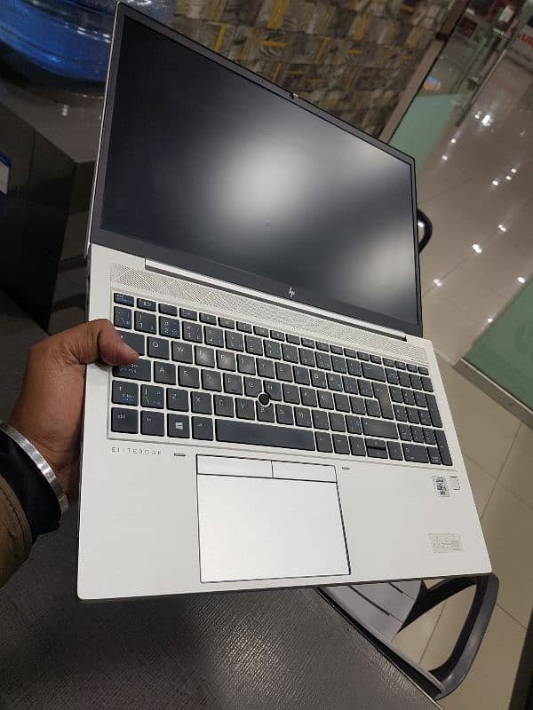 HP Elitebook 850 ( G7) 12