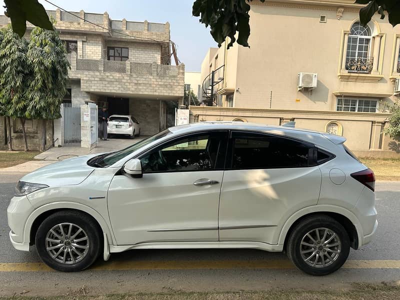 Honda Vezel 2014 X Honda Sensing 3