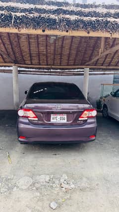 Toyota Corolla Altis 2012