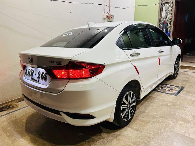 Honda City Aspire 2024 3