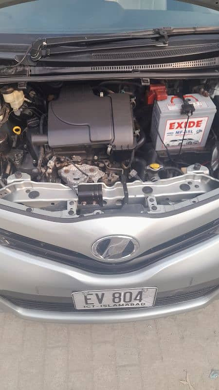 Toyota Vitz 2011 reg 2014 1