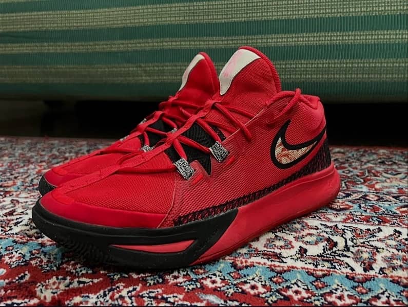 Nike Kyrie Flytrap 6 University Red 5