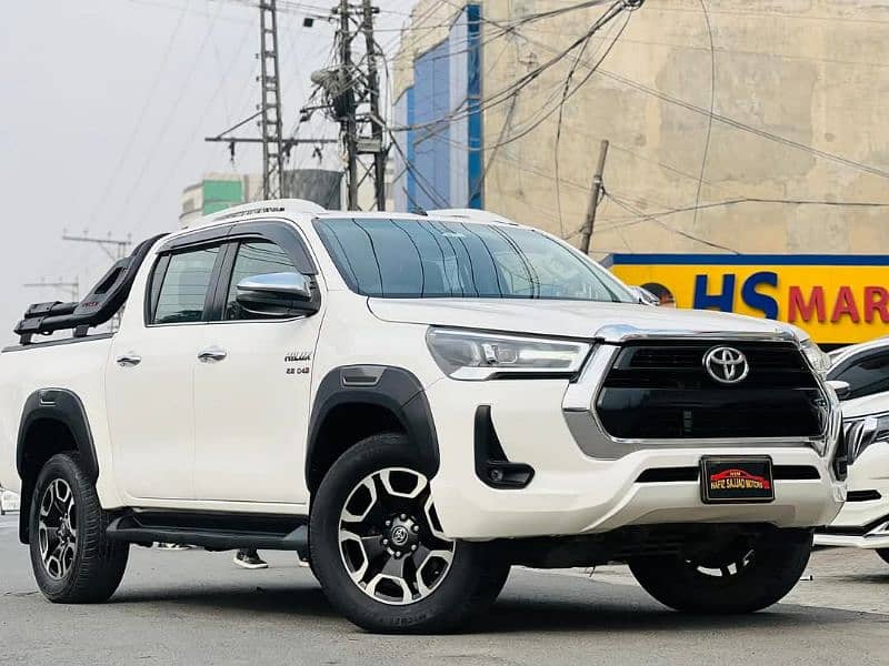 Toyota Hilux Revo 2.8  2022 0