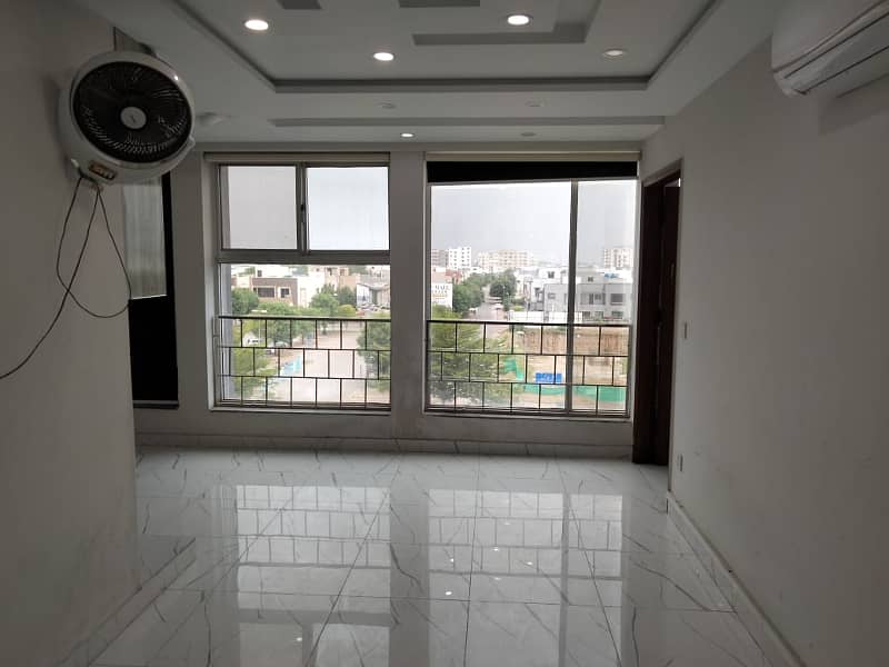 2 BEDROOM APARTMENT AVAILABLE FOR IN AA BLOCK BAHRIA TOWN LAHORE 7