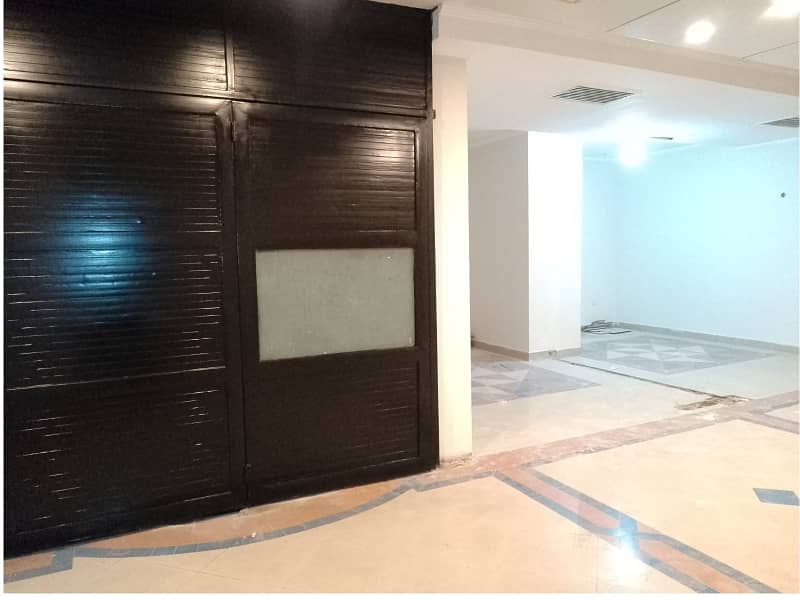 Area 1300 Sq Ft Corporate Office Available For Rent On Reasonable Rent Gulberg 3 Lahore 5