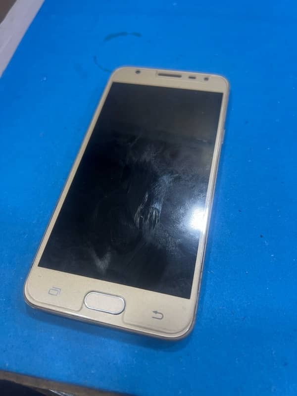 SAMSUNG GALAXY J5 PRIME 1