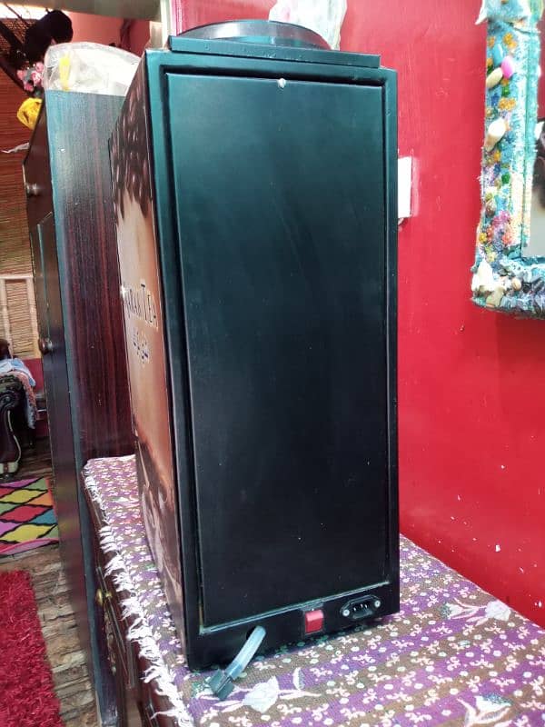 Coffee Machine urgent sale.  ارجنٹ سیل 6