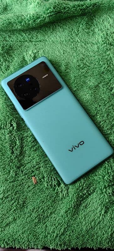 vivo x 80 7