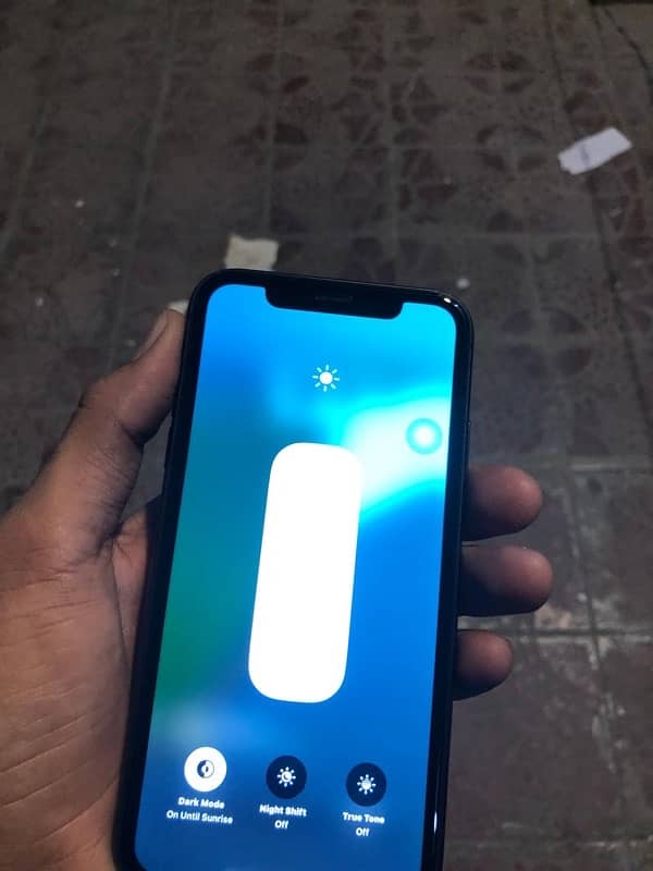 iphone 11 64 gb 3